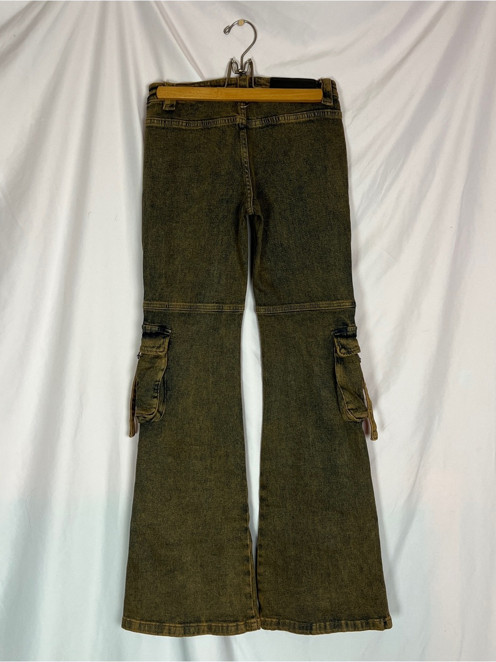 Darker Wavs Acid Wash Frequency Strappy Cargo Jeans - Picture 5 of 7